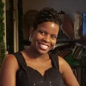 Meet your Posher, Tia